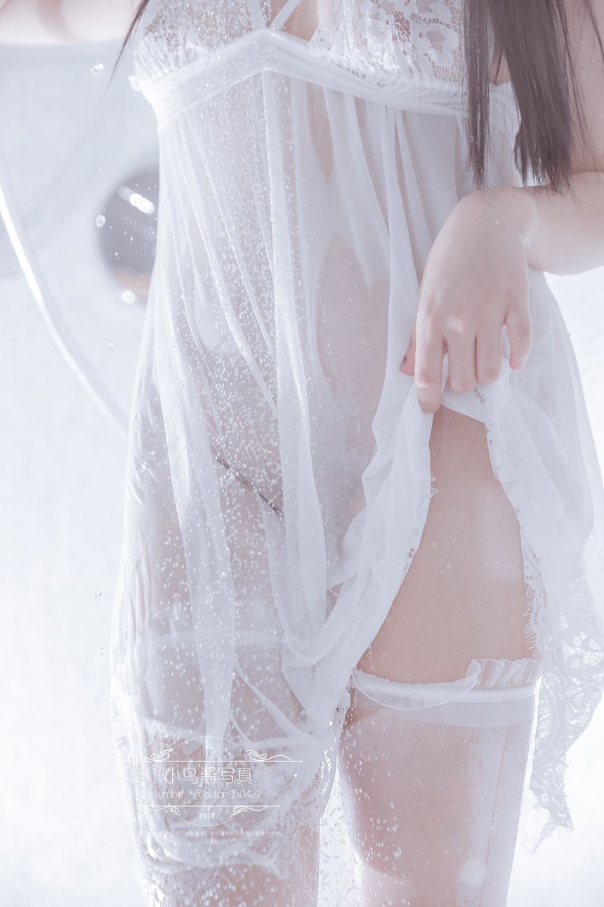 极品嫩妹福利姬小鸟酱小草莓2无圣光套图[66P]