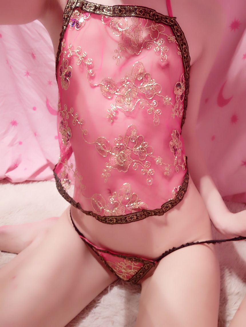 极品嫩妹福利姬甜美小樱子无圣光套图[73P]