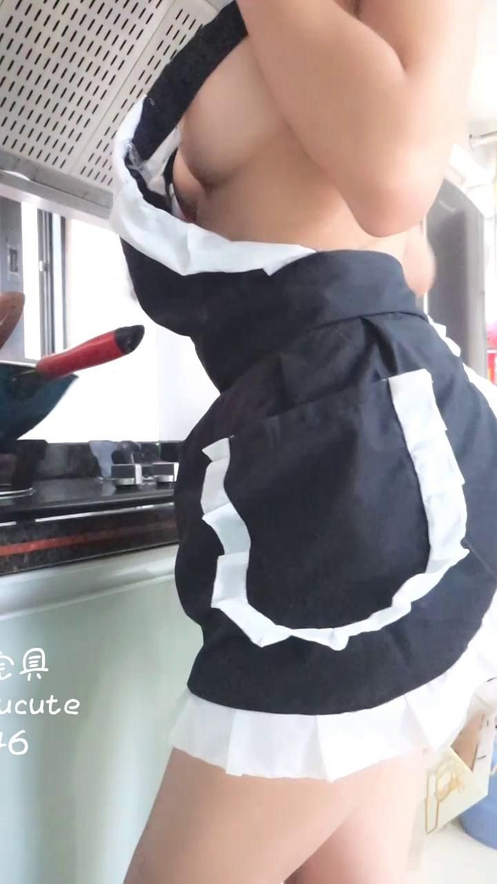极品微博红人完具少女厨房春光无圣光套图[58P]