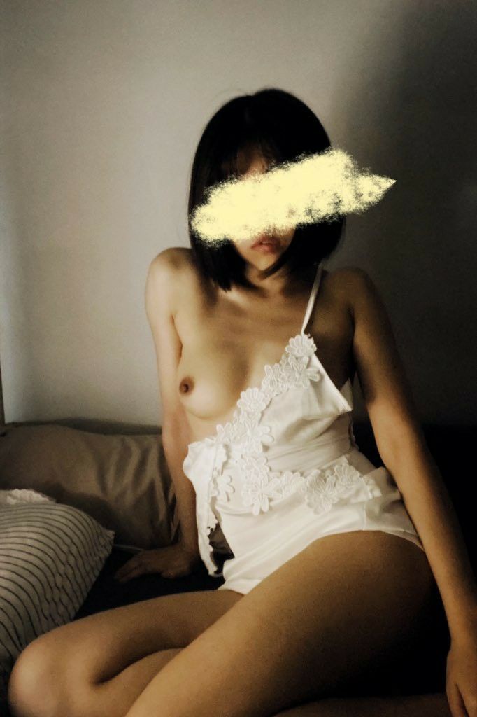 极品网络红人Feliciahan言言言叶无圣光套图[96P]