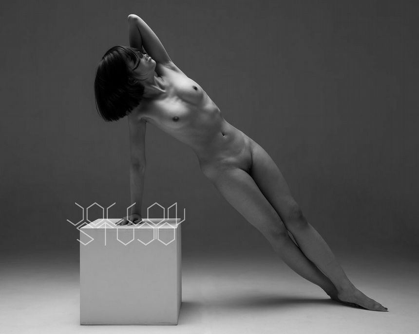 极品网络红人Feliciahan言言言叶无圣光套图[96P]