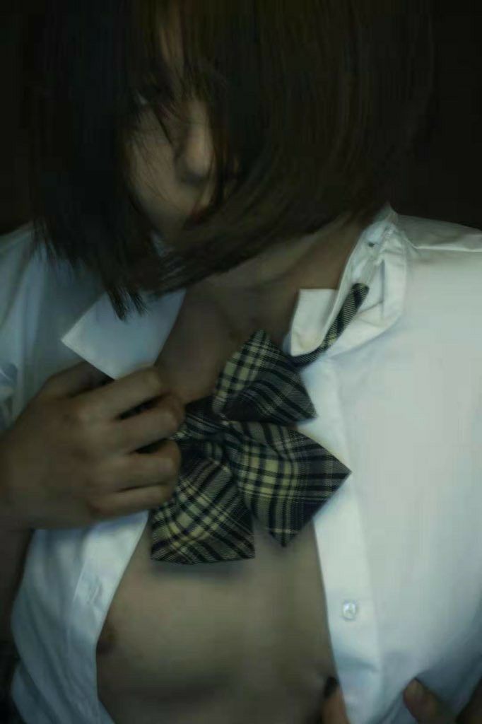 极品网络红人Feliciahan言言言叶无圣光套图[96P]