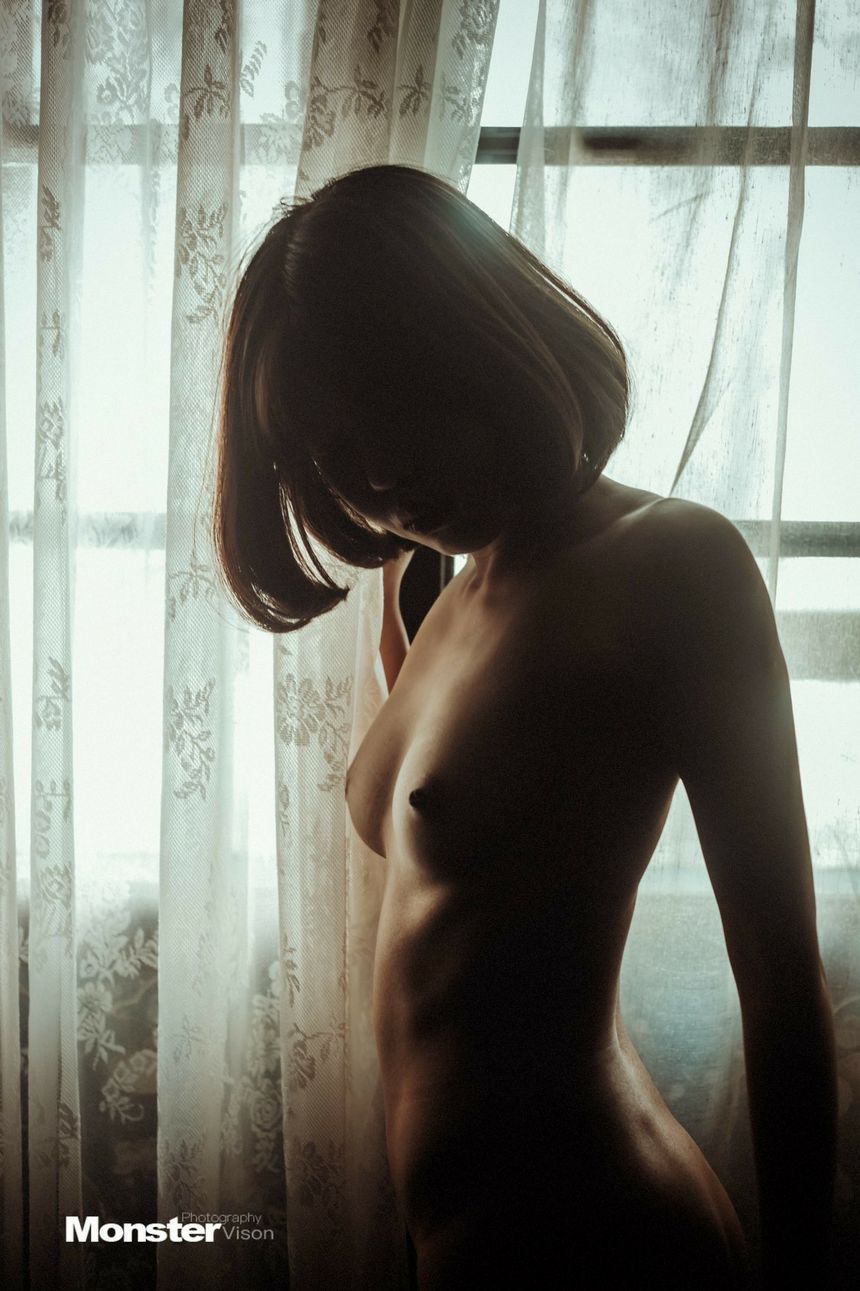 极品网络红人Feliciahan言言言叶无圣光套图[96P]