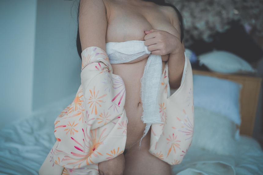 极品网络红人从从从从鸾和服VIP无圣光套图[43P]