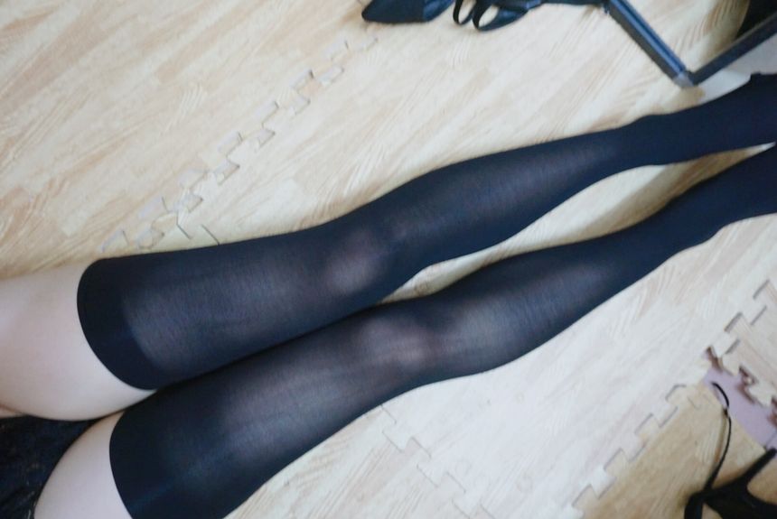 极品网络红人宛如福利过膝黑丝无圣光套图[53P]