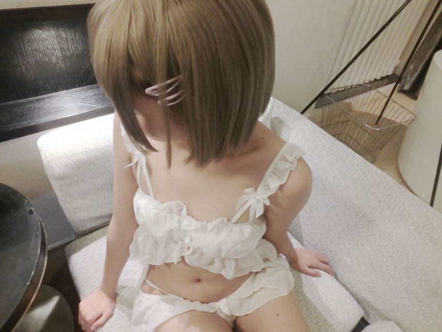 极品网络红人日奈森果浴室里的小天使[68P]