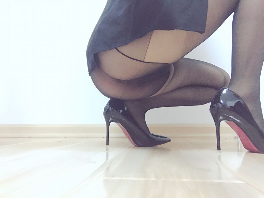 极品网络红人芝麻酱高跟鞋无圣光套图[30P]