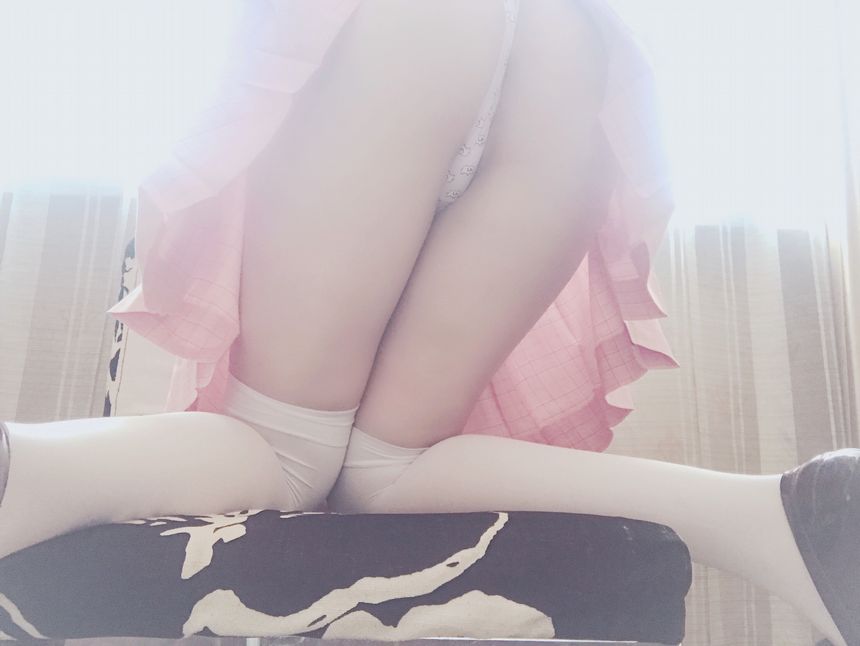 极品网络红人芝麻酱黑丝T恤无圣光套图[59P]