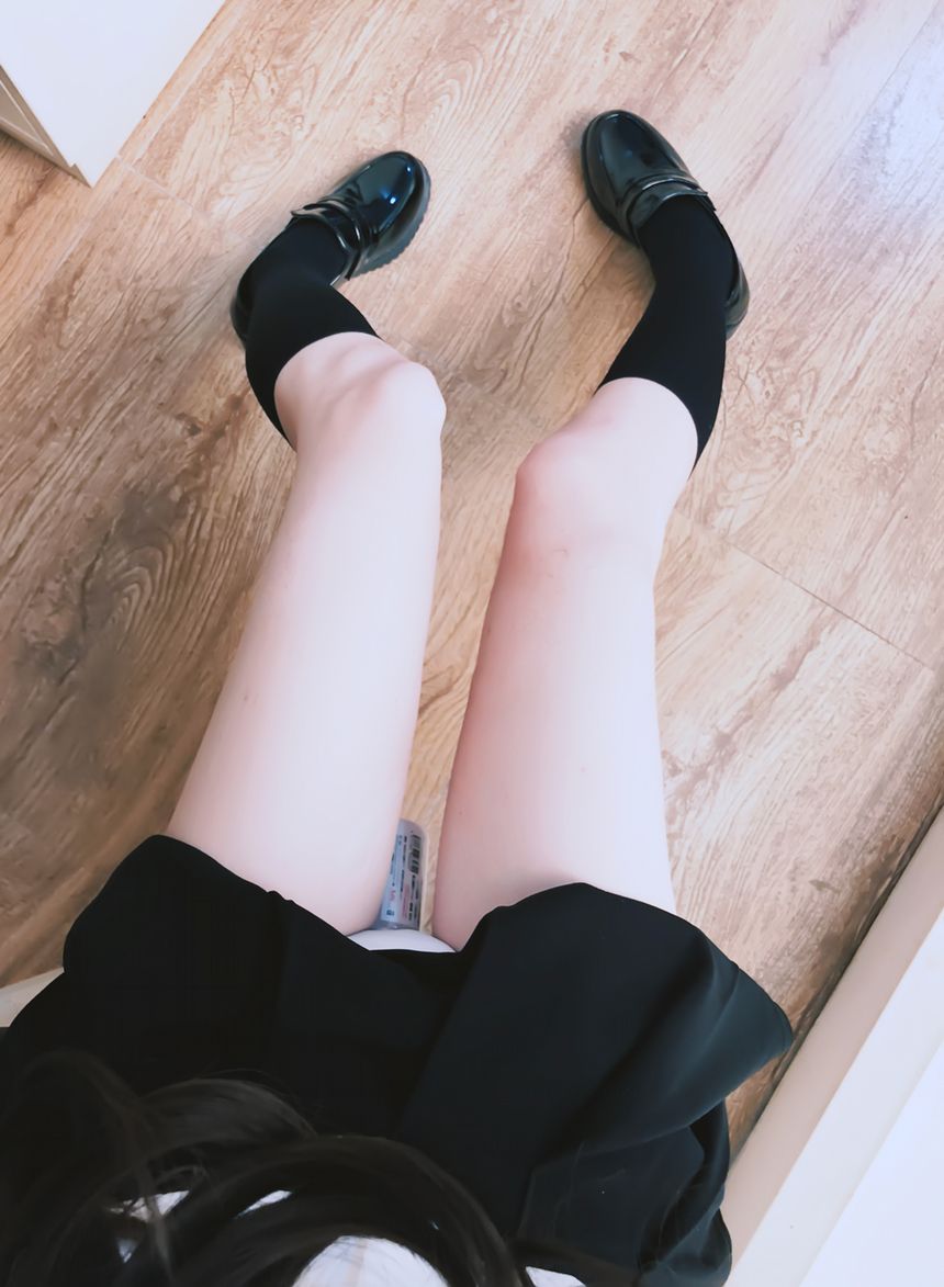 极品网络红人萌汁无圣光套图[48P]