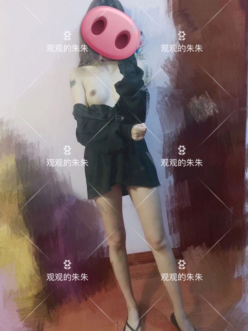 极品网络红人观观的朱朱无圣光套图（四）[111P]