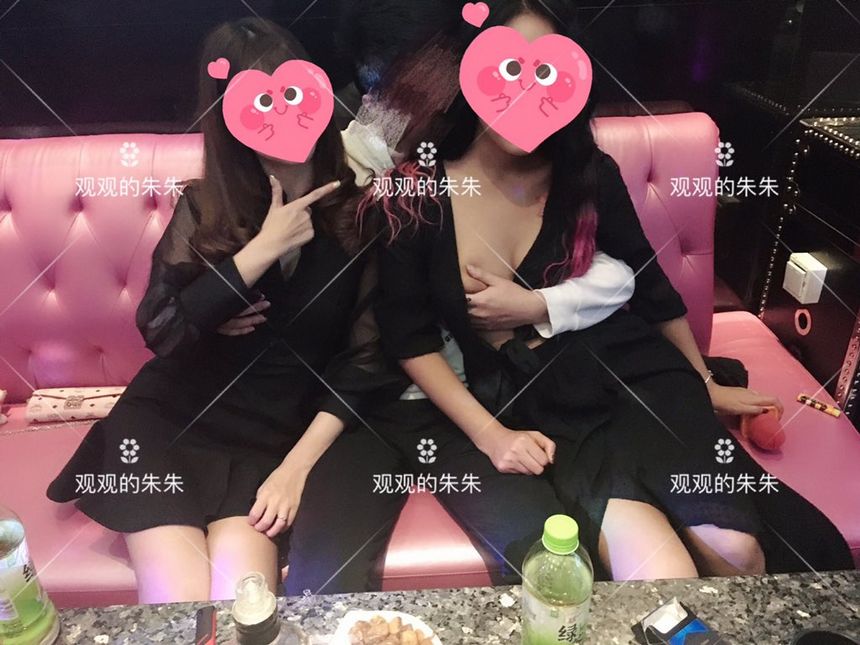 极品网络红人观观的朱朱无圣光套图（四）[111P]