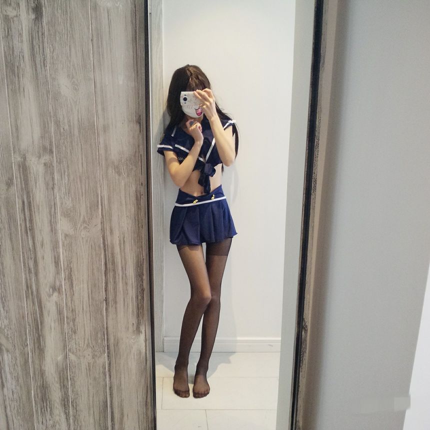 极品网络红人软萌萝莉小仙小女警无圣光套图[100P]