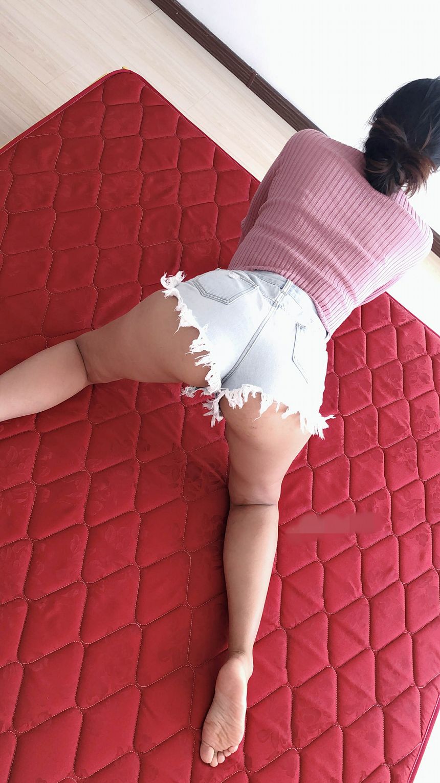 极品网络红人骚伊伊苞米地无圣光套图[54P]