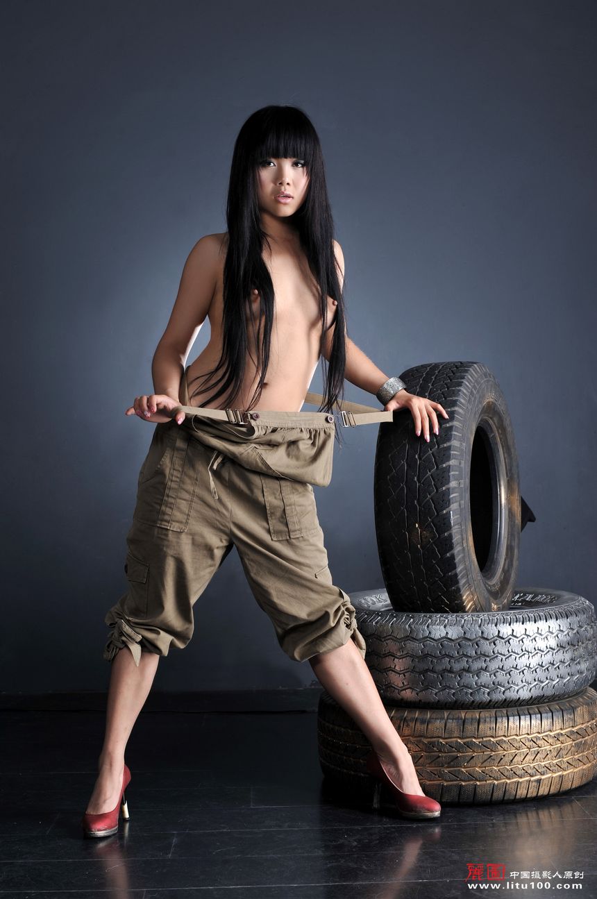 极品美模宝儿私拍无圣光套图（二）[43P]