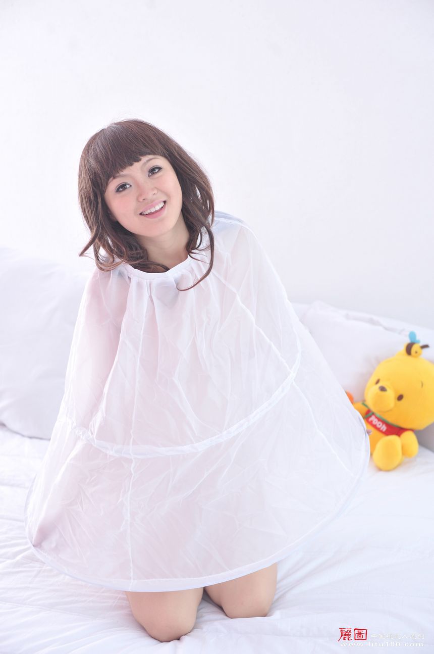 极品美模苏茜私拍无圣光套图（二）[56P]