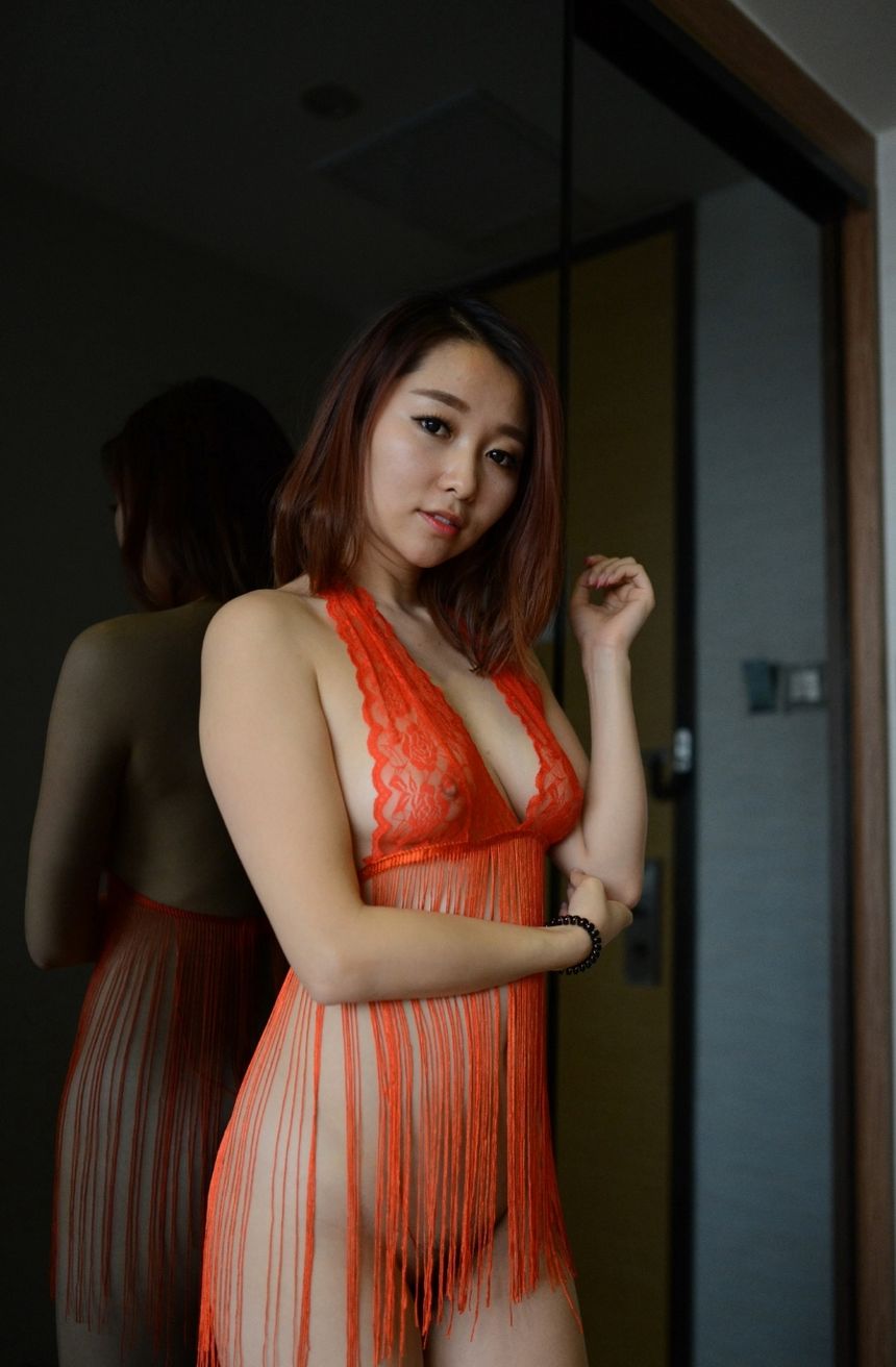 极品美模诗茵私拍无圣光套图[114P]