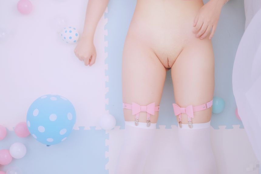 极品萝莉网红一只云烧绯红女仆无圣光套图[46P]