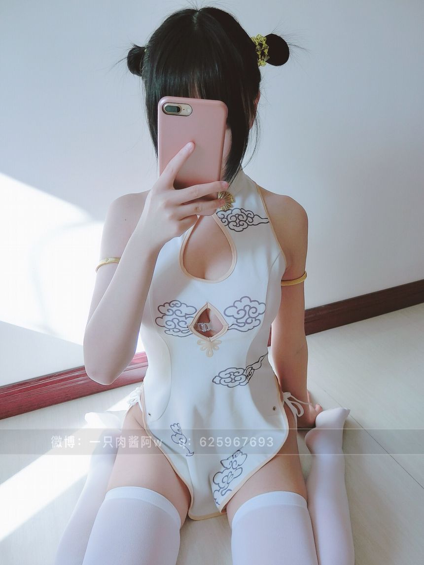 极品萝莉网红一只酱阿旗袍无圣光套图[118P]