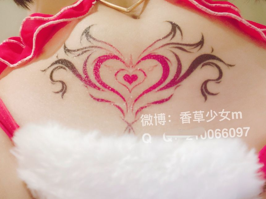 极品萝莉网红九尾狐狸m圣诞小麋鹿无圣光套图[39P]