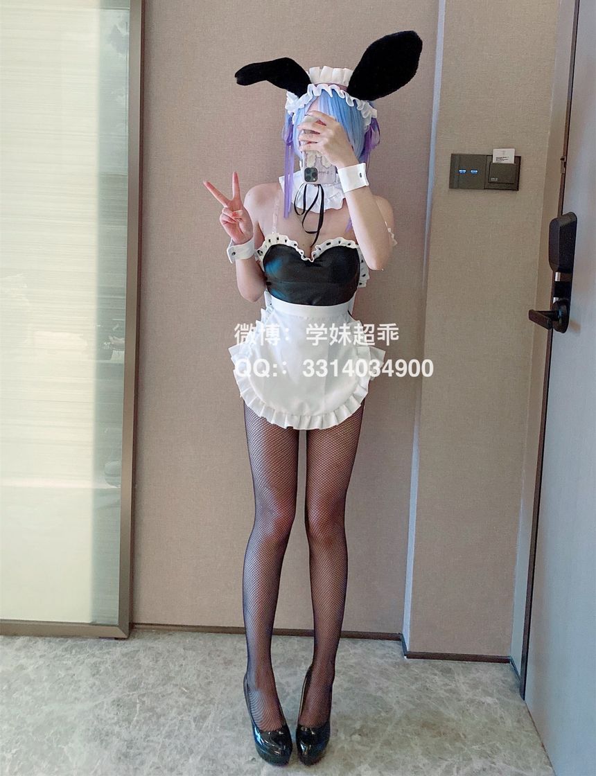 极品萝莉网红咬一口小奈樱COS女仆丝袜无圣光套图[41P]