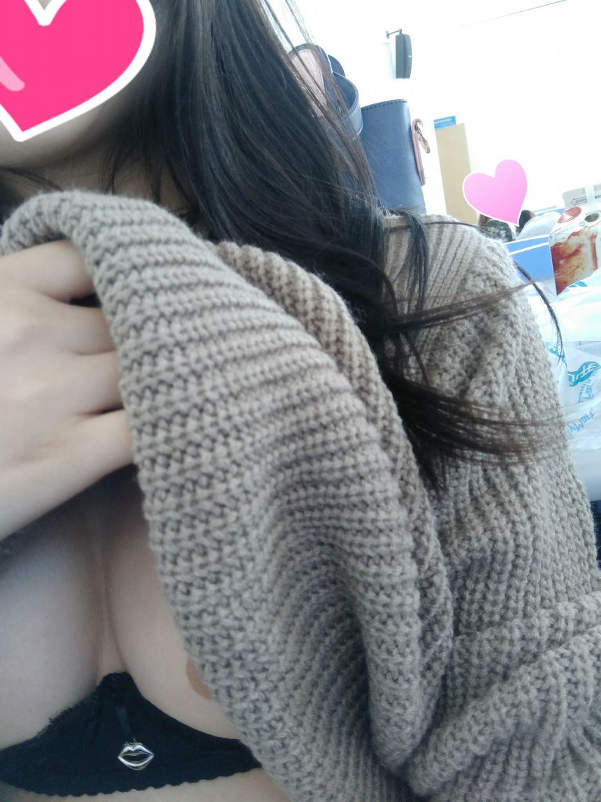 极品萝莉网红安久奈白教室露出无圣光套图[47P]