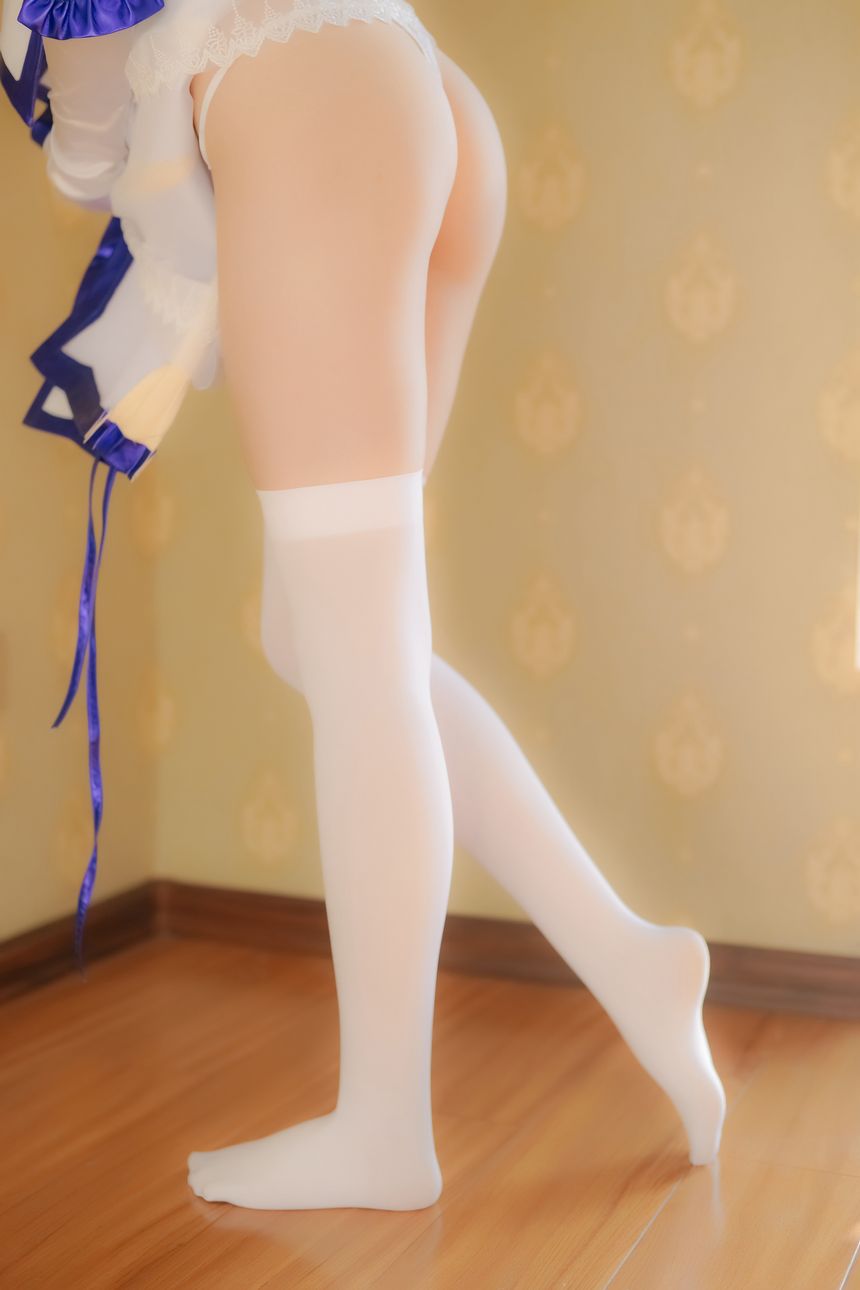 极品萝莉网红少女映画Fate saber无圣光套图[75P]