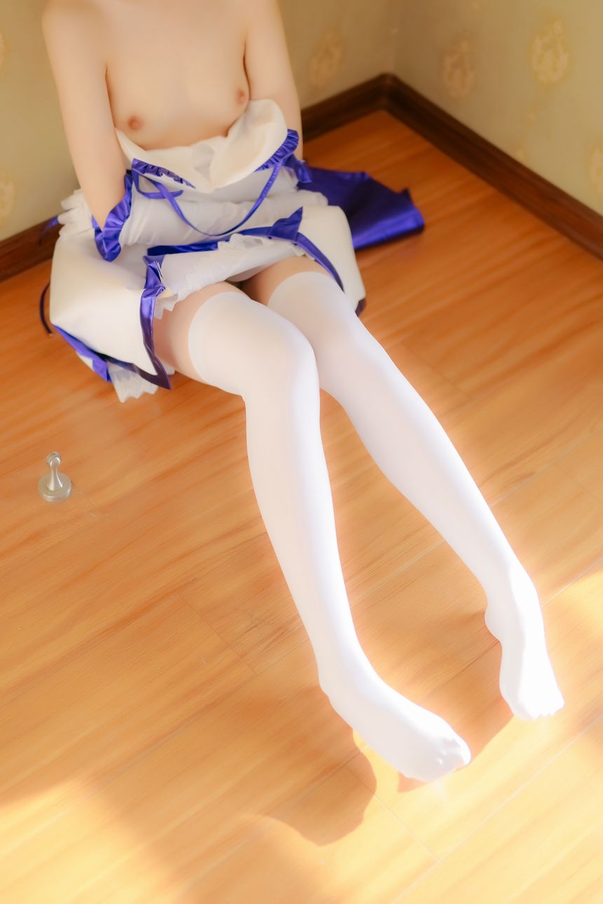 极品萝莉网红少女映画Fate saber无圣光套图[75P]