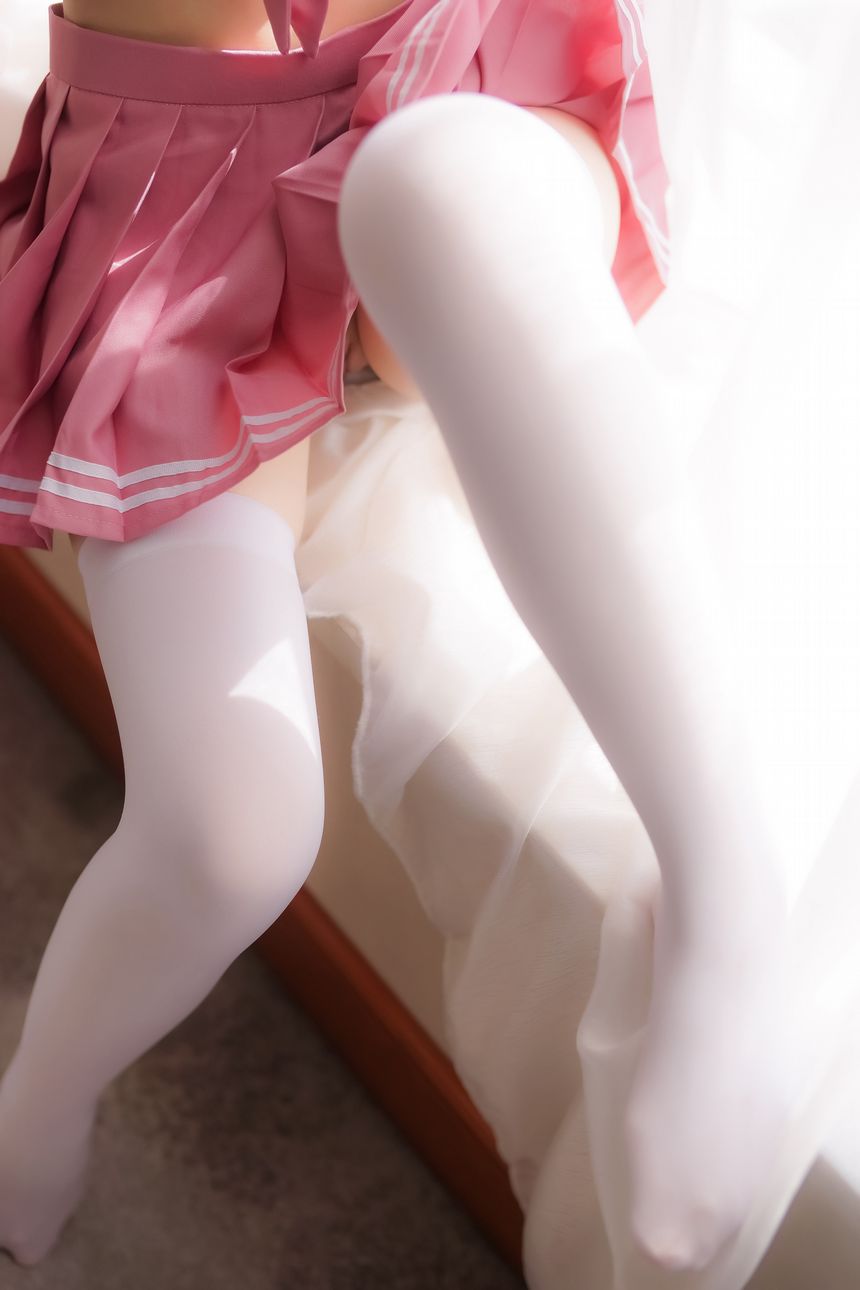 极品萝莉网红少女映画阿斯托尔福水手服无圣光套图[92P]