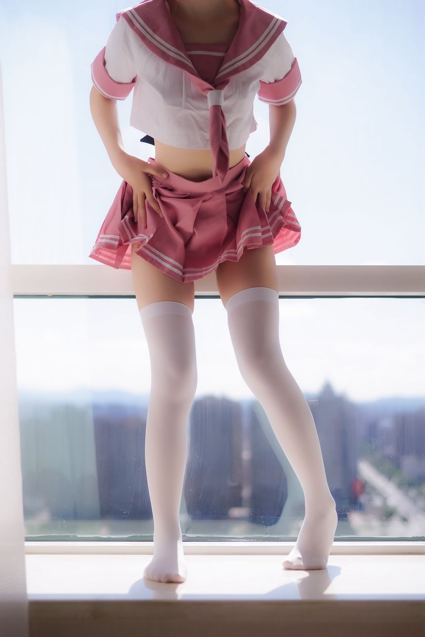 极品萝莉网红少女映画阿斯托尔福水手服无圣光套图[92P]