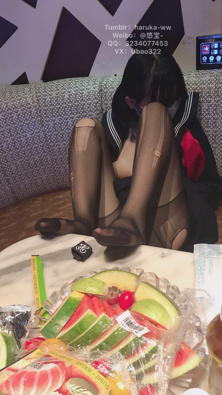 极品萝莉网红悠宝KTV制服少女无圣光套图[46P]