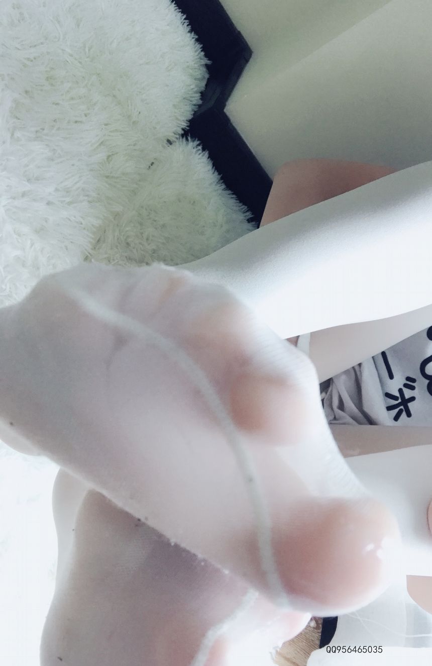 极品萝莉网红悠宝随手拍无圣光套图[44P]