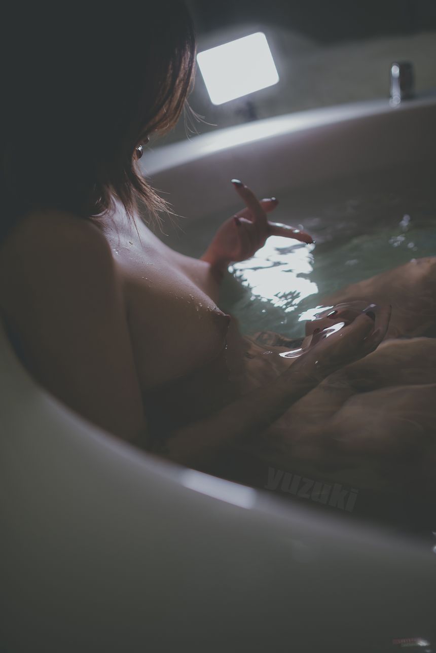 极品萝莉网红柚木两个小姐姐无圣光套图[33P]