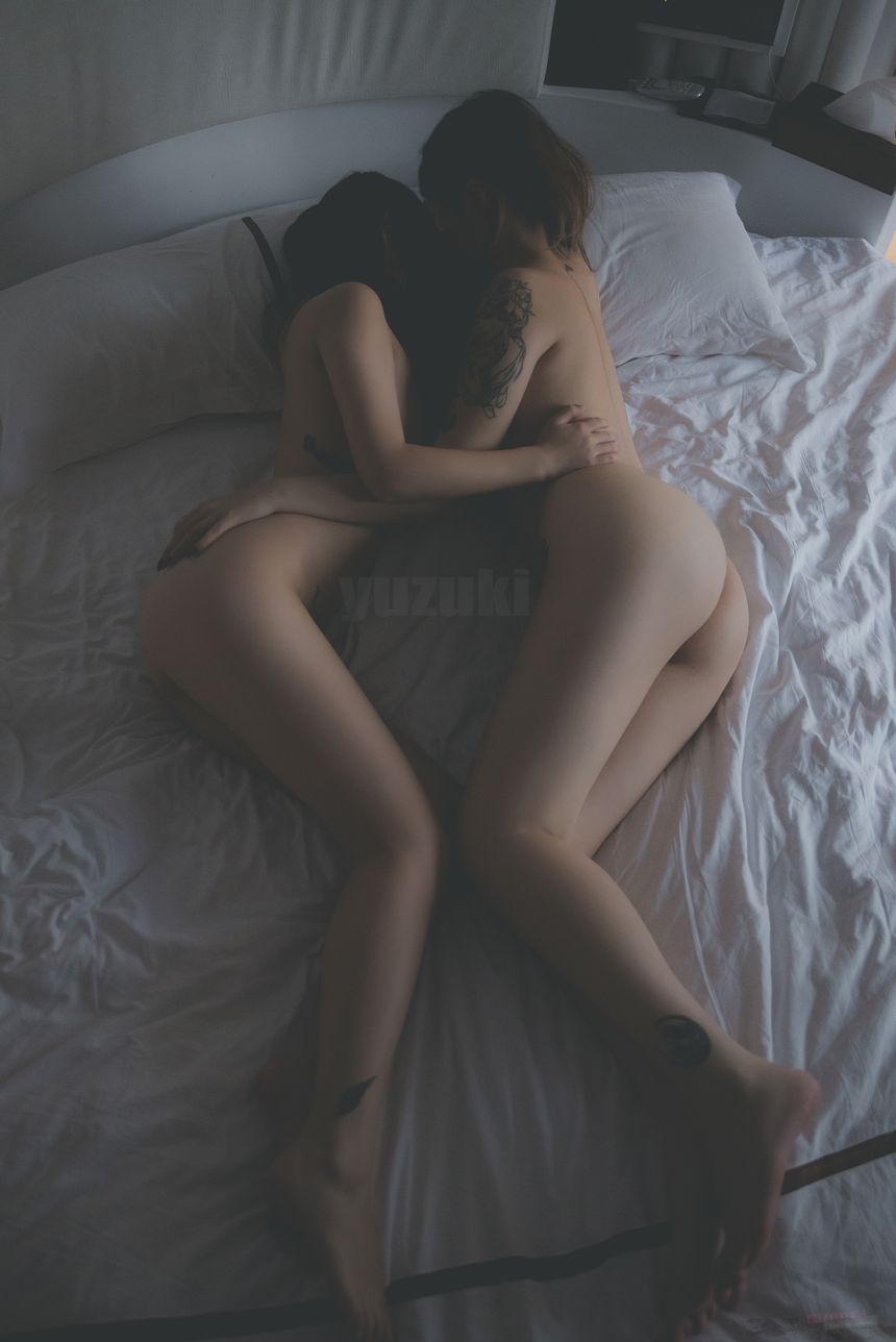 极品萝莉网红柚木两个小姐姐无圣光套图[33P]