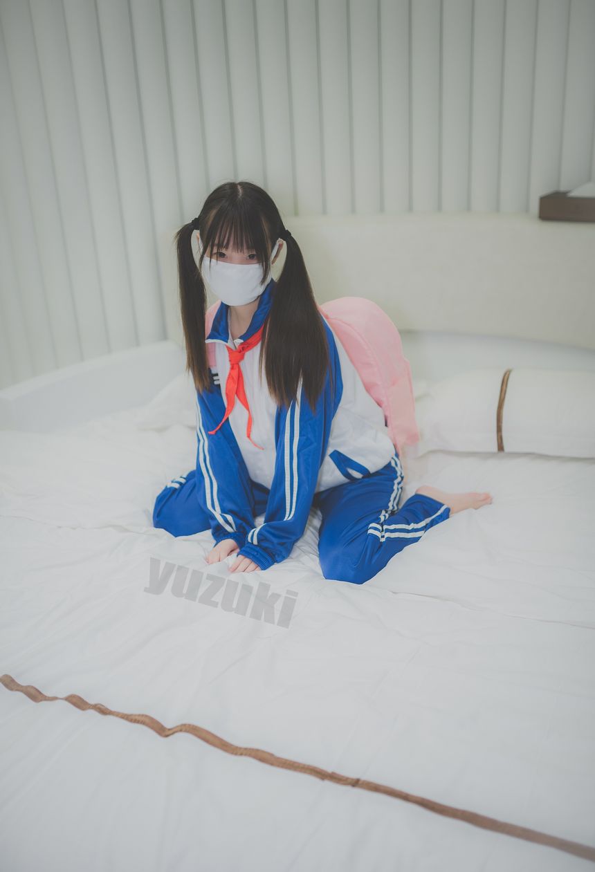 极品萝莉网红柚木之校服无圣光套图[33P]