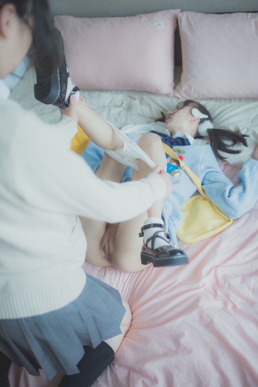 极品萝莉网红柚木写真品玉系列无圣光套图（四）[86P]