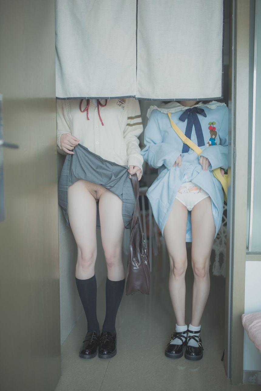 极品萝莉网红柚木写真品玉系列无圣光套图（四）[86P]