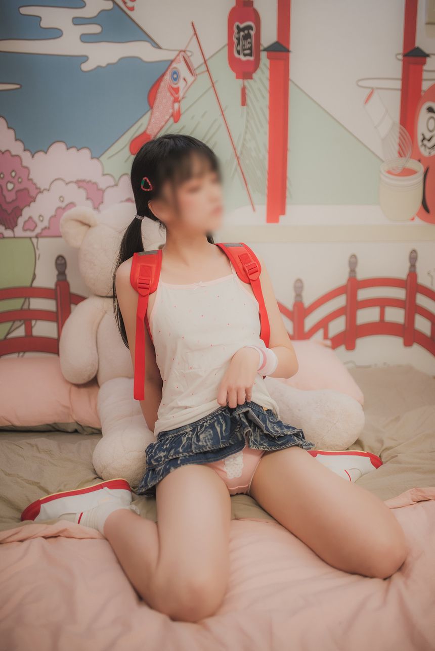 极品萝莉网红柚木姐妹H行为无圣光套图[93P]