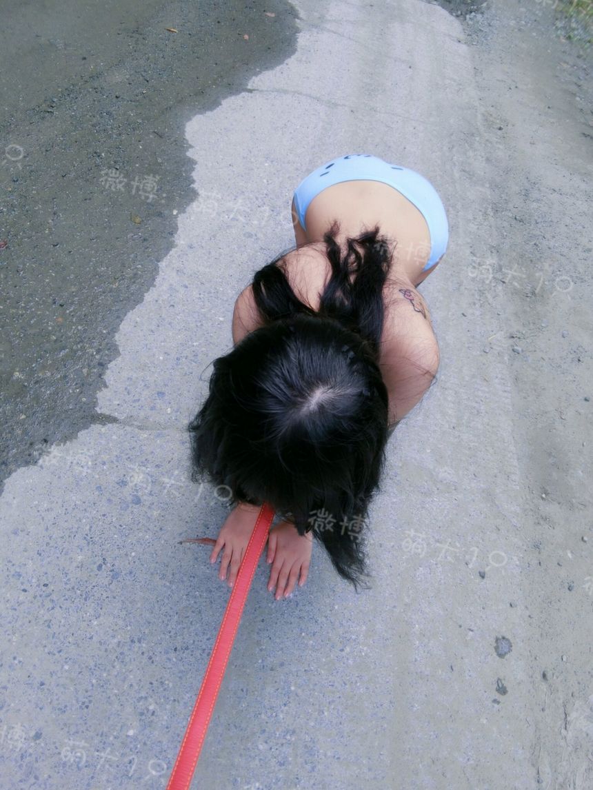 极品萝莉网红萌犬1只山路露出无圣光套图[32P]