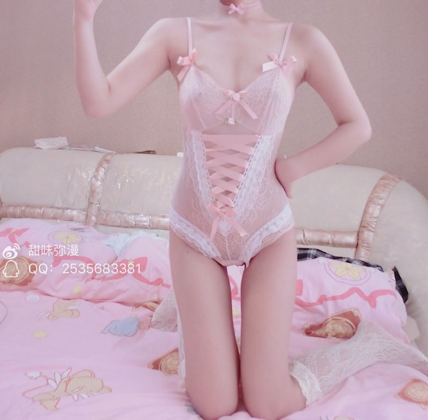 极品萝莉网红萌白酱(甜味弥漫)之蕾丝连体衣无圣光套图[55P]