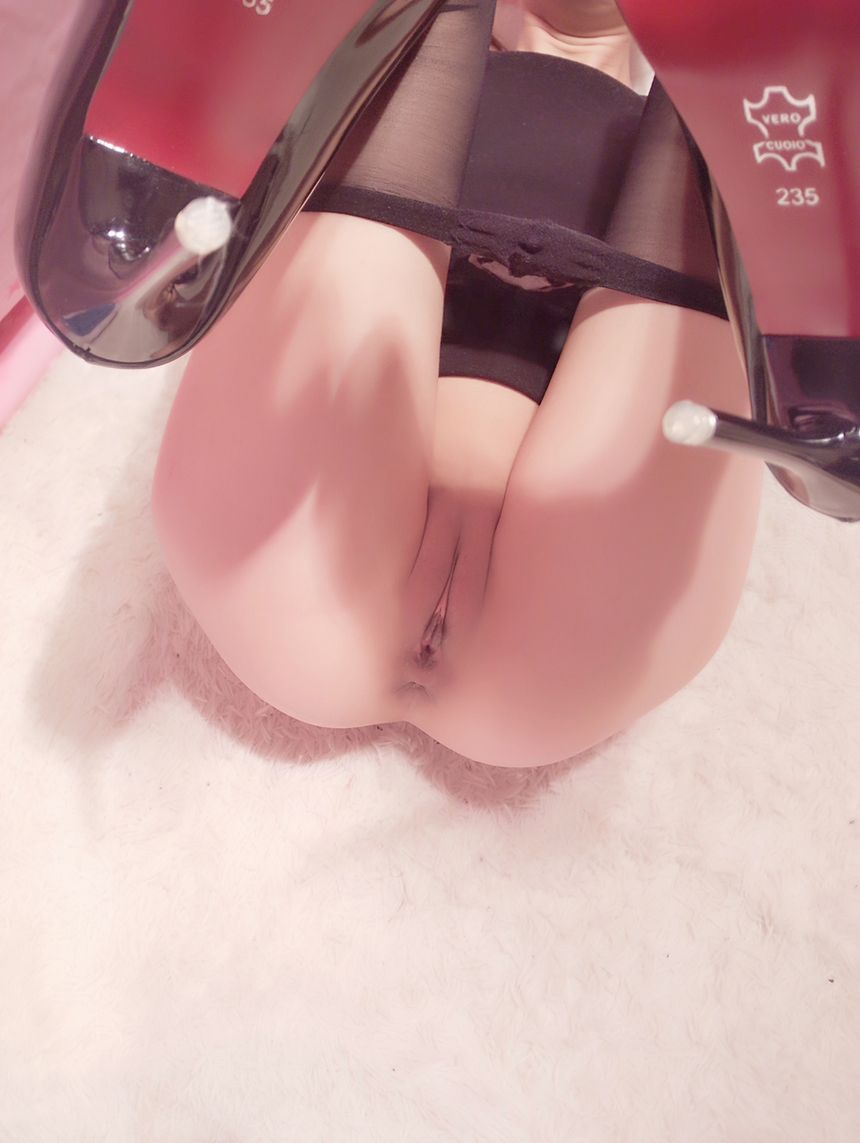 极品萝莉网红软萌小仙儿之黑丝高跟无圣光套图[94P]