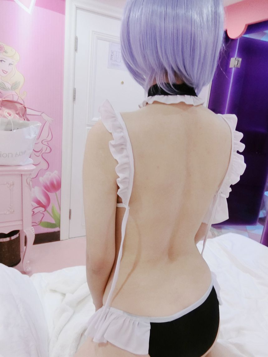 极品萝莉网红软软酱m之蕾姆泳衣无圣光套图[119P]