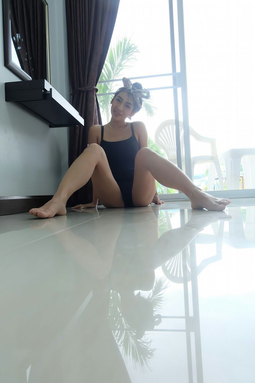 汤上莱卡摄影师众筹混血名模无圣光套图（三）[60P]