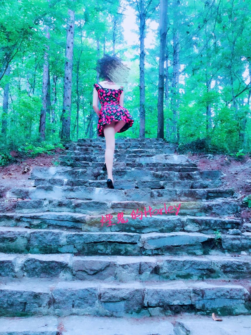 烟鬼的Harley出品之高颜值极品身材户外露出无圣光套图[150P]