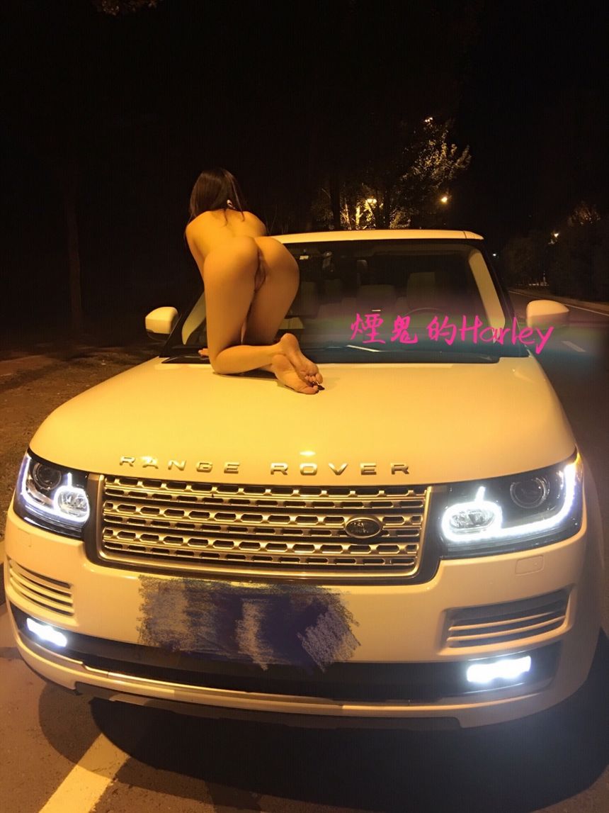 烟鬼的Harley出品之高颜值极品身材户外露出无圣光套图[150P]