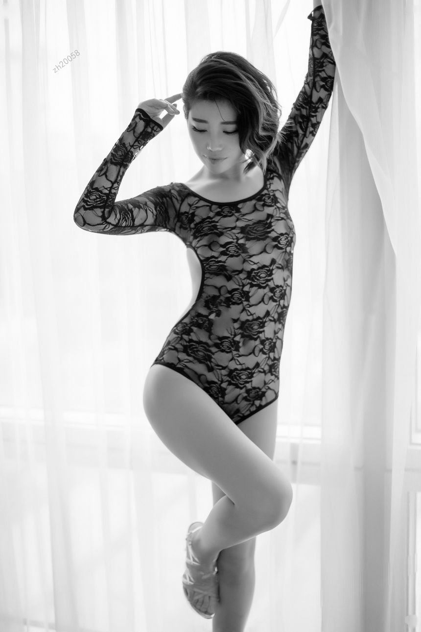 精品美模夏夏私拍无圣光套图[95P]