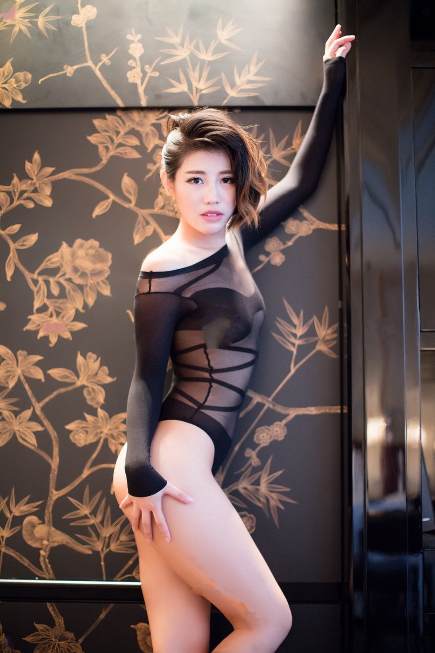 精品美模夏夏私拍无圣光套图（二）[86P]