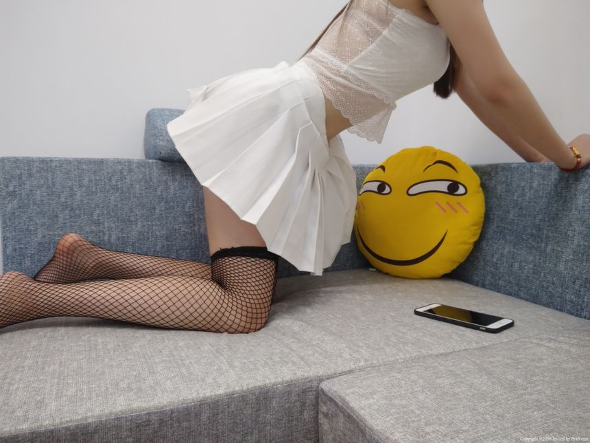 网络红人云宝erVIP无圣光套图（二）[78P]