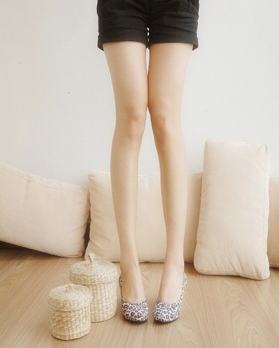 豆瓣福利 来自豆瓣妹子们的美腿自拍[240P]