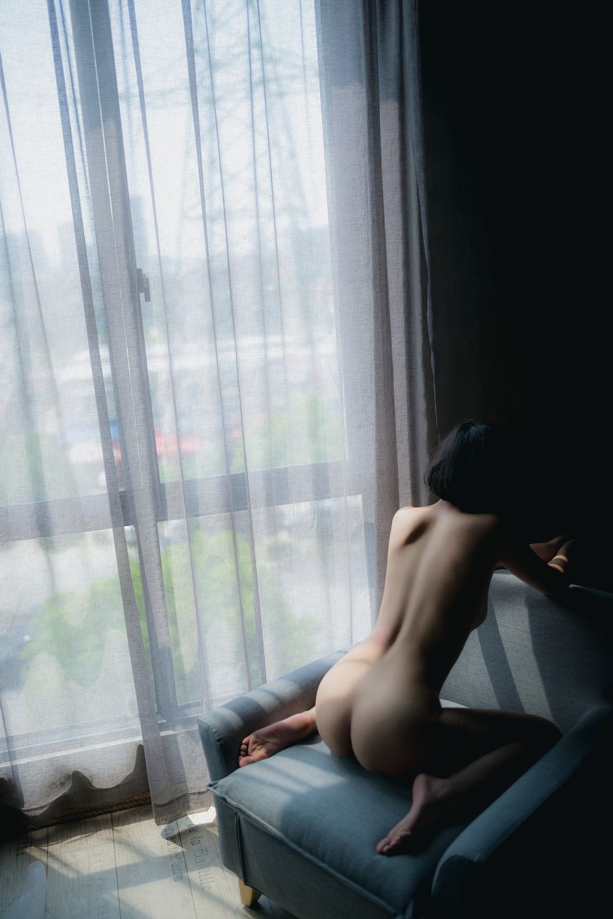 超极品萝莉网红柚木最新露脸无圣光套图[49P]