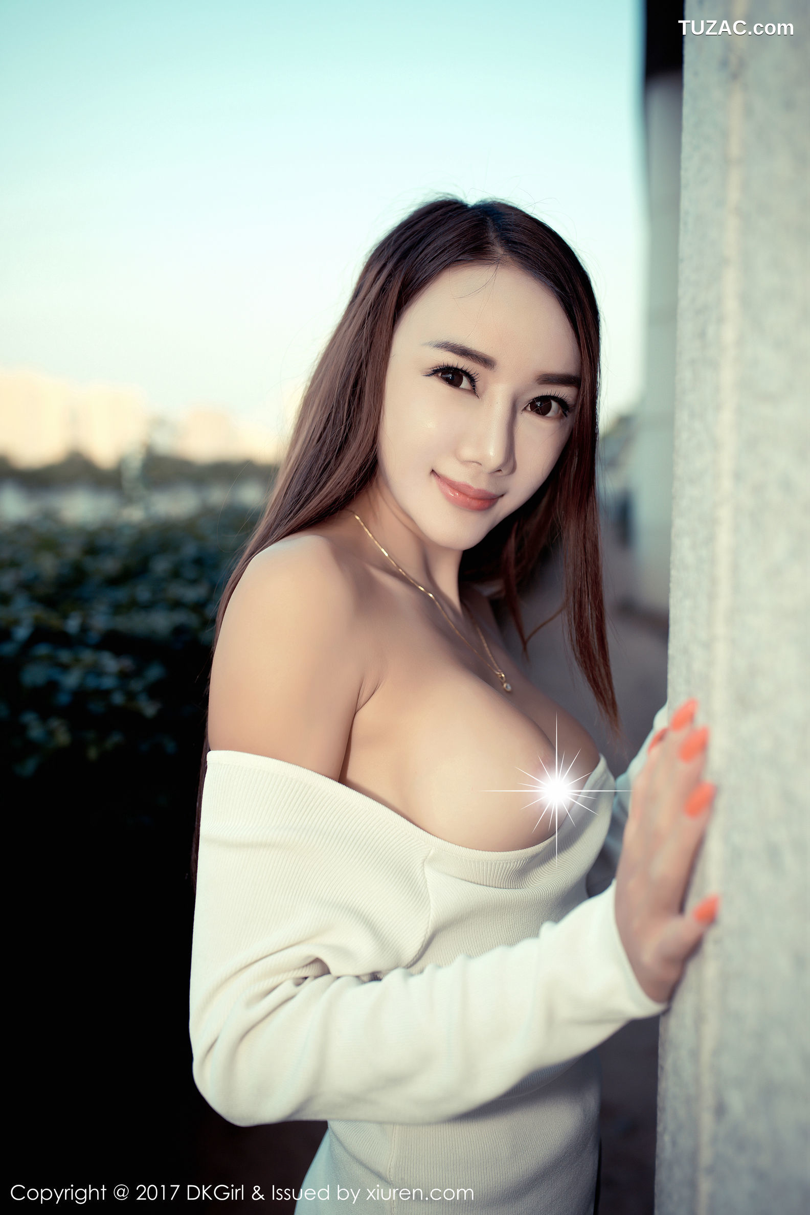 DKGirl御女郎-010-婕西儿jessie-浴室比基尼-外景露出和新春主题